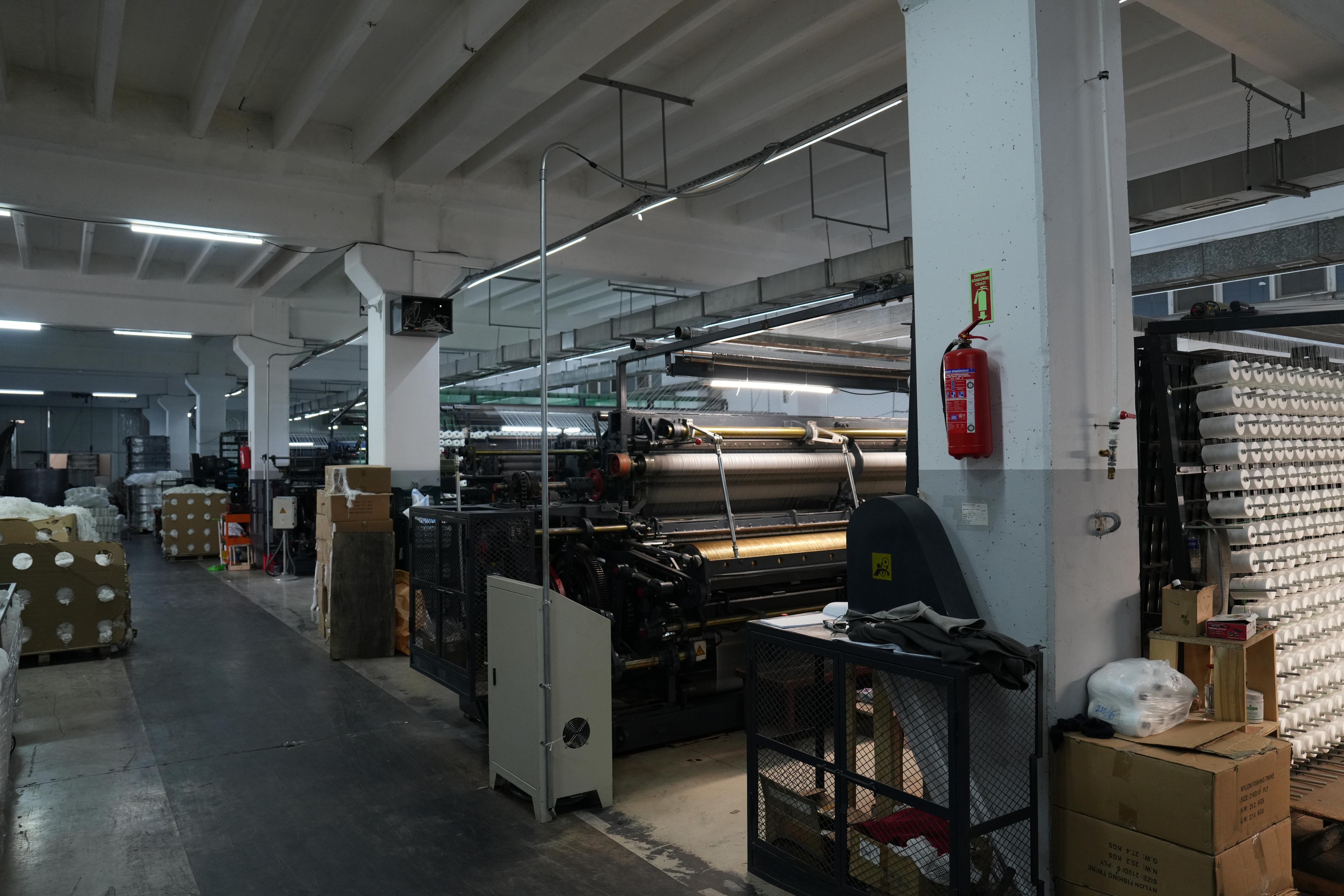 Fabrika 01